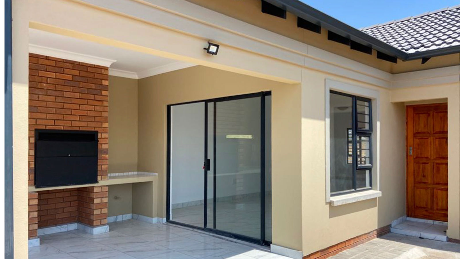 Kaan Heatherview Development